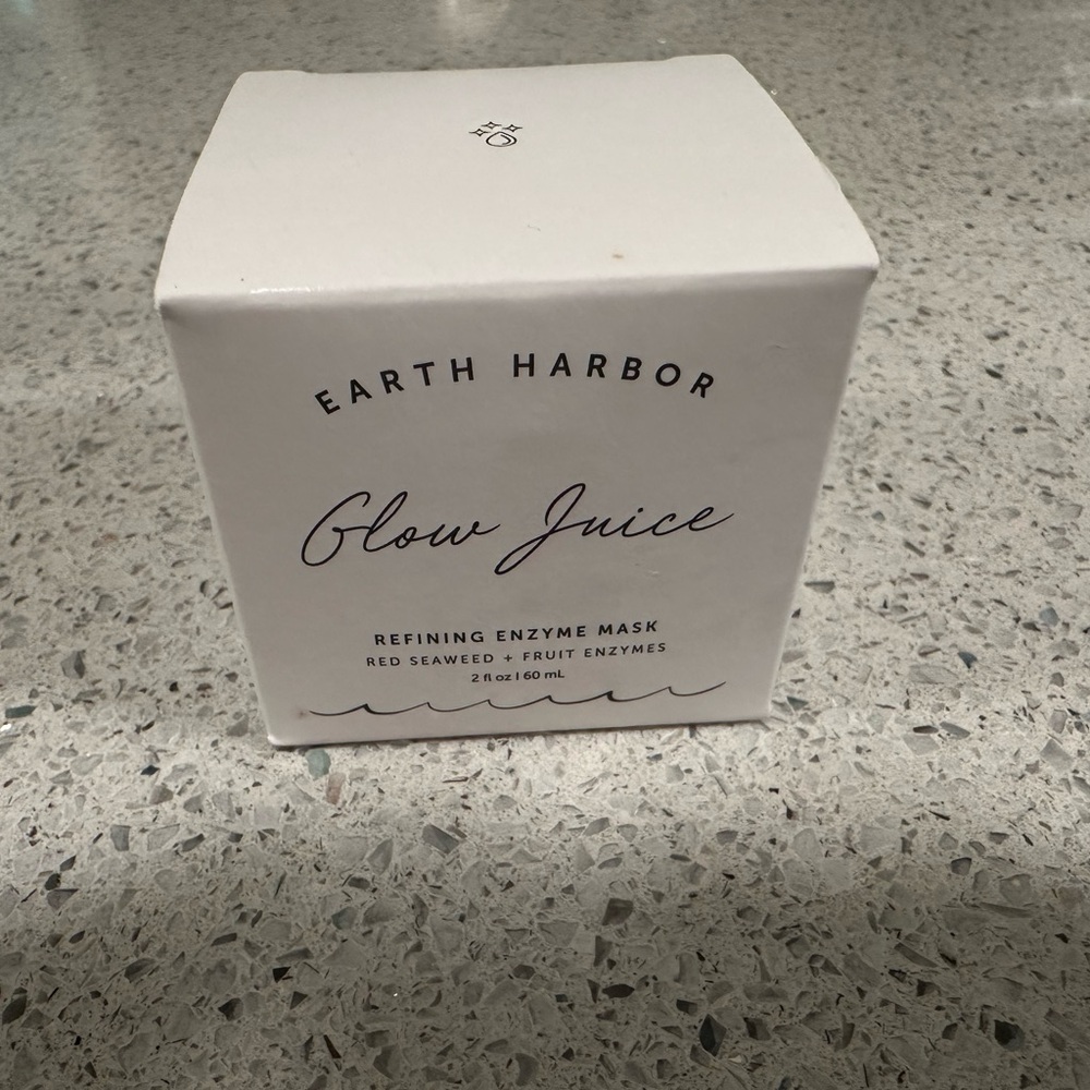 Earth Harbor Glow Juice Refining Enzyme Mask